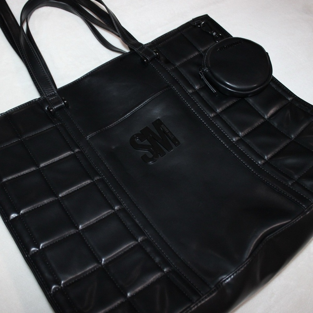 RARE Steve Madden
BFRANKLIN Black Large Business Casual Tote Bag Faux Leather